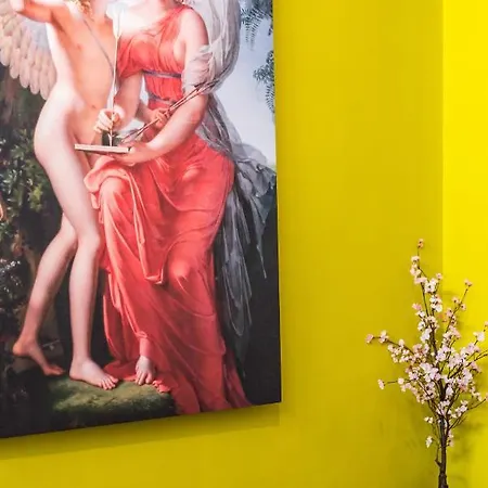 Erato “wrapped In Myrtle And Roses” Apartment Thessaloniki